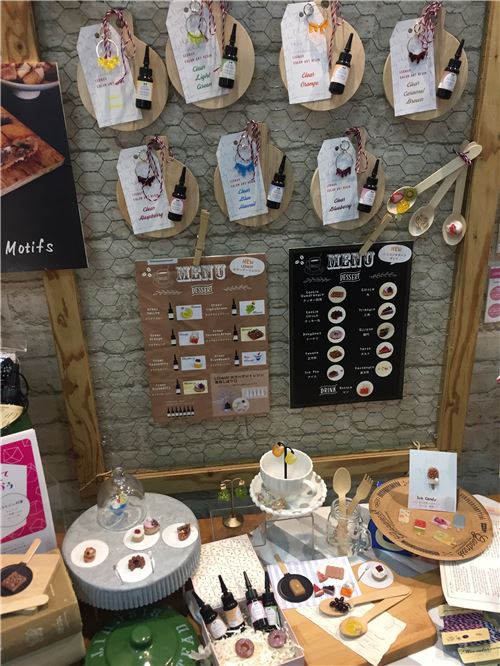 Check out these little decorative items!