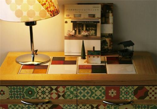 Try Washi tapes on any surface and create avant-garde designs.
